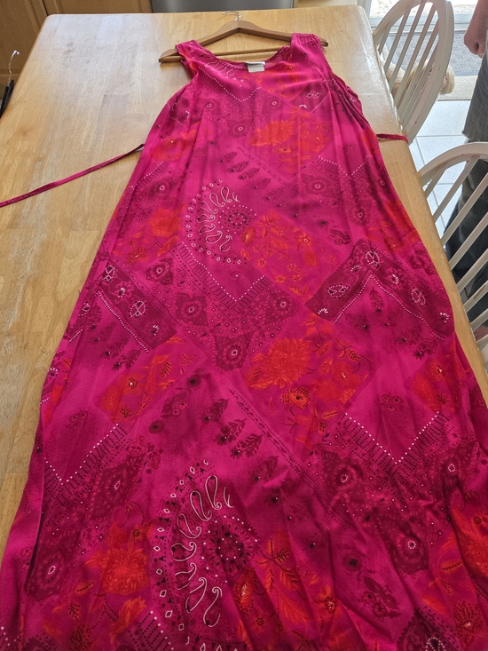 Dresses & Skirts - Vibrant Fuchsia Pink Sleeveless Maxi Dress